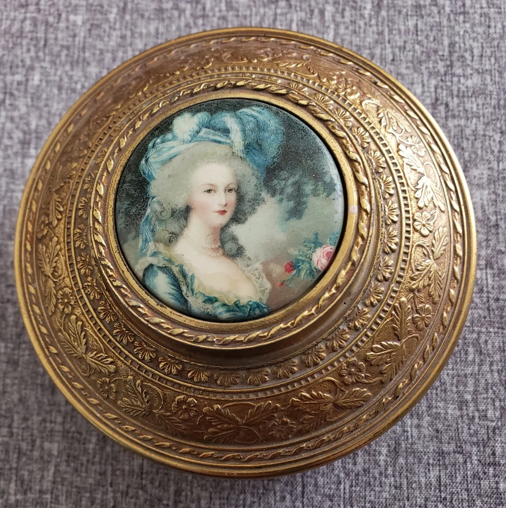 1930s Marie Antoinette Mirrored Brass Trinket Powder Box